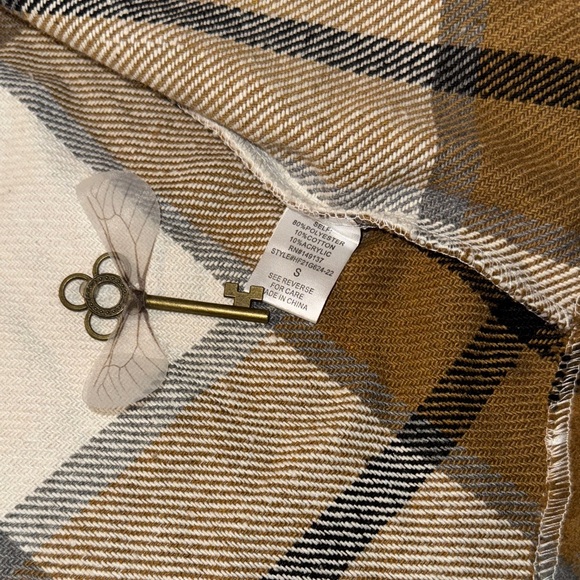 Altar'd State Cream and Brown‎ Plaid Jacket - Picture 4 of 6